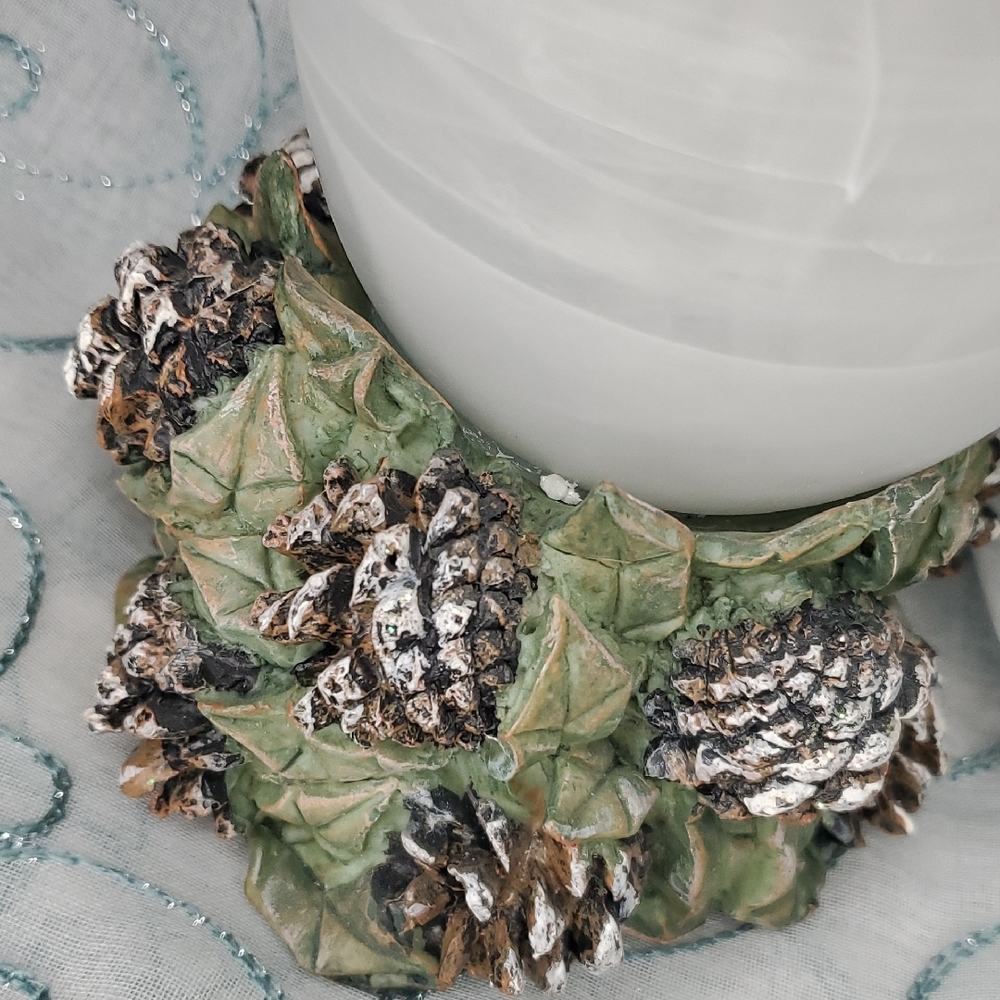 White Swirl Vase with Pinecone Base - Picture 2 of 8